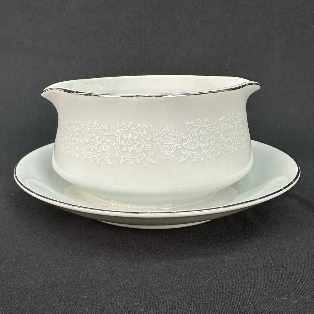 Crown Victoria 'Lovelace' Gravy Boat Attached Plate Double Spouts Platinum Trim